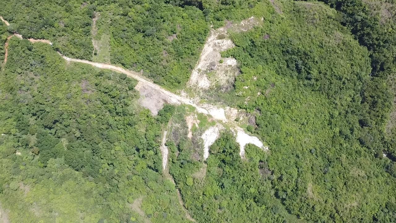 Vista de las montañas del proyecto